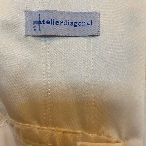 Wedding Dress Atelier Diagonal US size 8 (fits like 4) Ivory - Picture 7 of 8